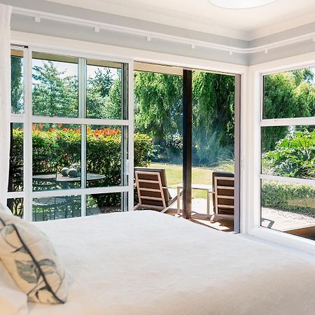 Revive On Oakview Boutique Beauty And Accommodation アシュバートン エクステリア 写真